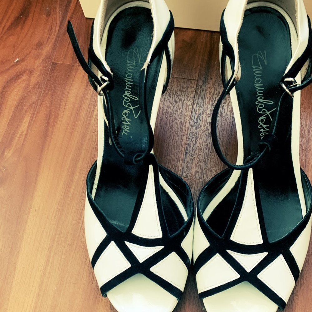 classic summer sandals